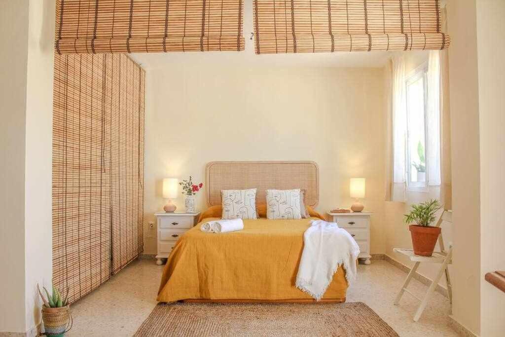 Monkeys Apartments Sanlucar Beach Relax Санлукар-де-Баррамеда Экстерьер фото